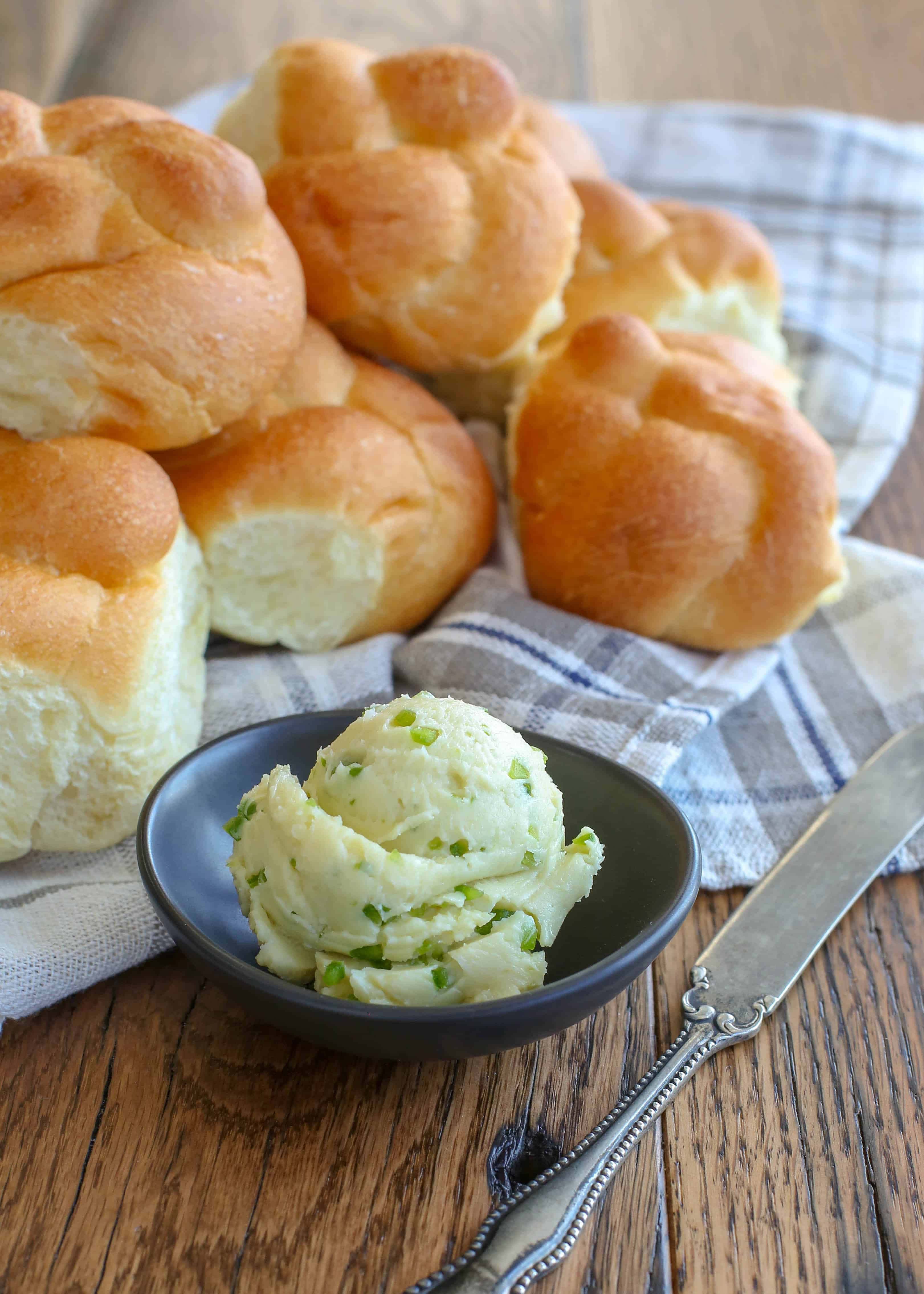 Sweet Heat Sensation: Make Jalapeno Honey Butter in Minutes